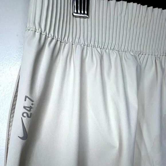 Nike Women's 24.7 PerfectStretch High-Waisted Wide Leg Pants MED  Lt Orewood Brn - Picture 2 of 9